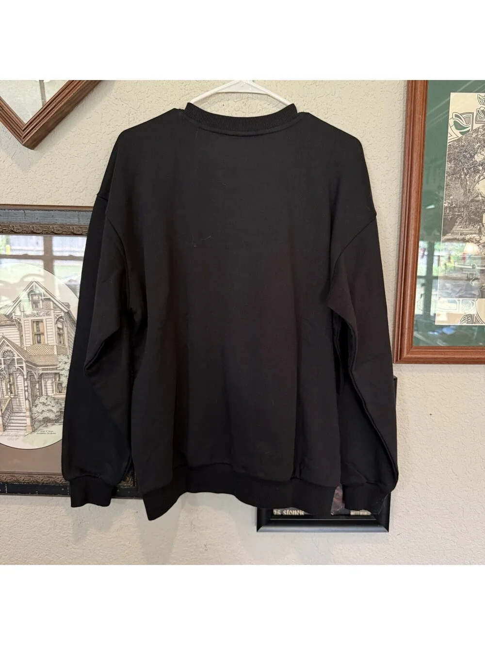 NWT Clooless Mens Primary Logo Designer Crewneck Sweatshirt Size Small